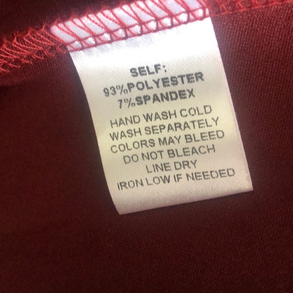 NWT 🏷 Off the shoulder ruffled mermaid dress - Picture 8 of 8